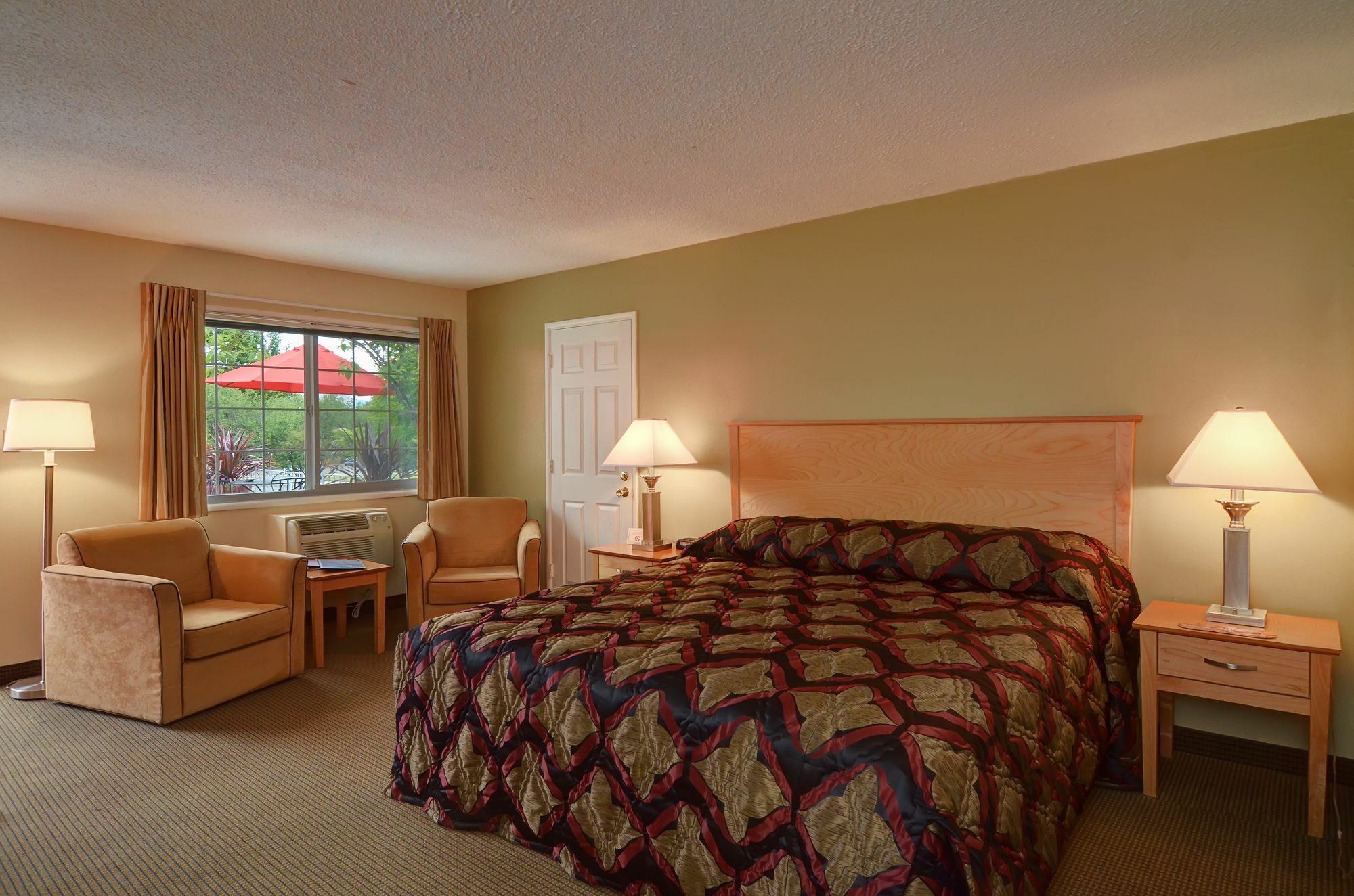 Campus Inn & Suites Eugene Downtown Room photo
